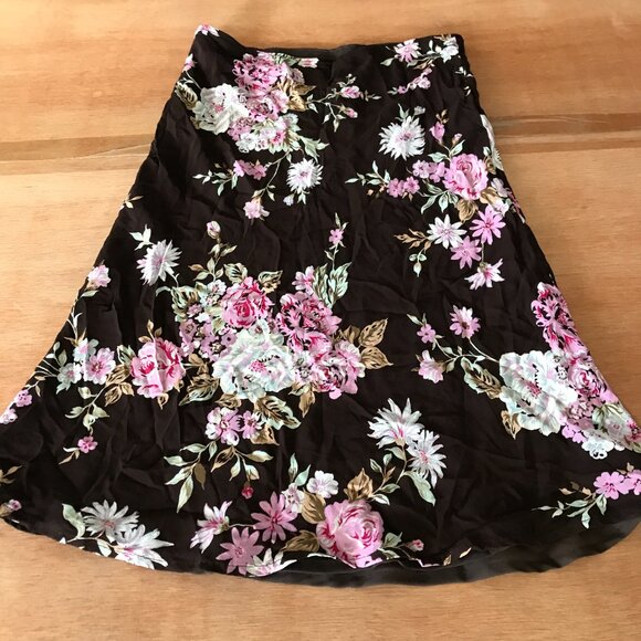 Cinnamon Girl Swing Skirt Women XS Green Floral Knee Length Preppie Pull On - Picture 2 of 7